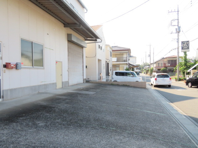 さいたま市見沼区深作３丁目の倉庫