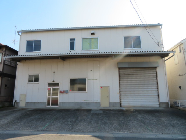 さいたま市見沼区深作３丁目の倉庫