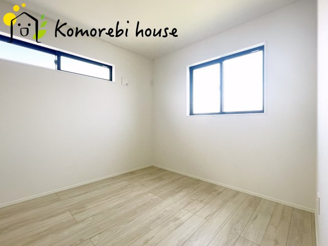 さいたま市大宮区上小町　12期　新築一戸建て　KEIAI GRACE　02の洋室|26.9.18