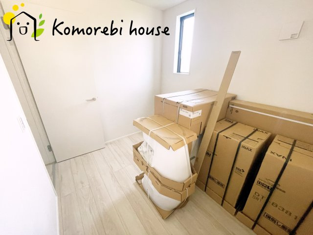 さいたま市大宮区上小町　12期　新築一戸建て　KEIAI GRACE　02の洋室|26.9.18