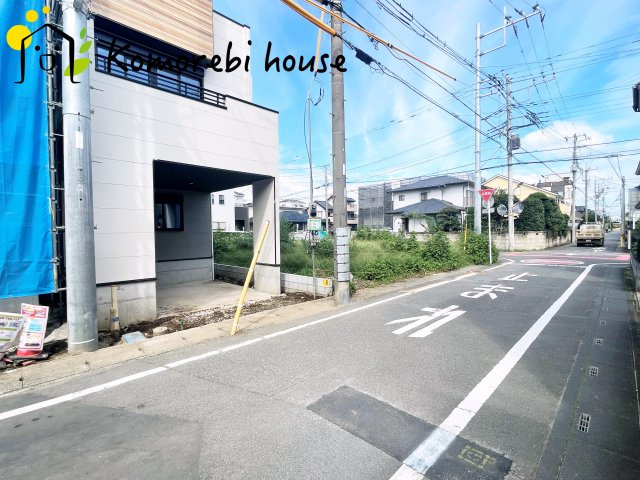 さいたま市大宮区上小町　12期　新築一戸建て　KEIAI GRACE　02の前面道路含む現地写真|26.9.18