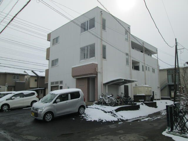 サンクラフトビルの外観