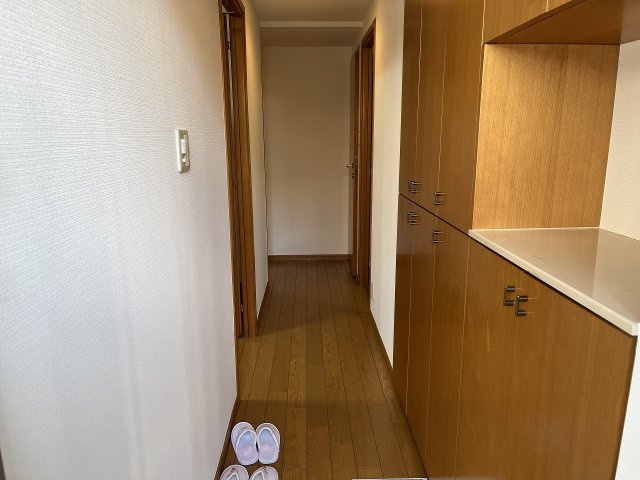 ワールドパレス文京本駒込の玄関