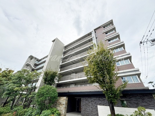 平塚市宮松町の賃貸マンション