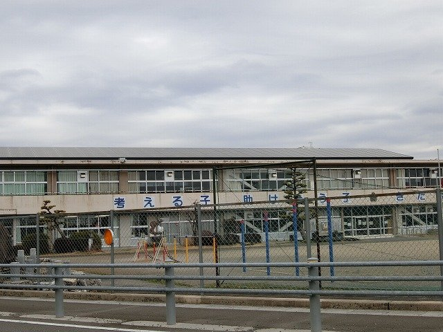 ユイマーレＢの周辺|大野町立西小学校まで600m