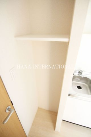 フローリの収納