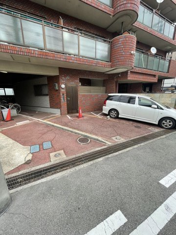 アメニティ宮前公園の駐車場|駐車場があります