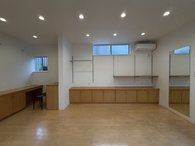 フェルサ貸店舗の内装