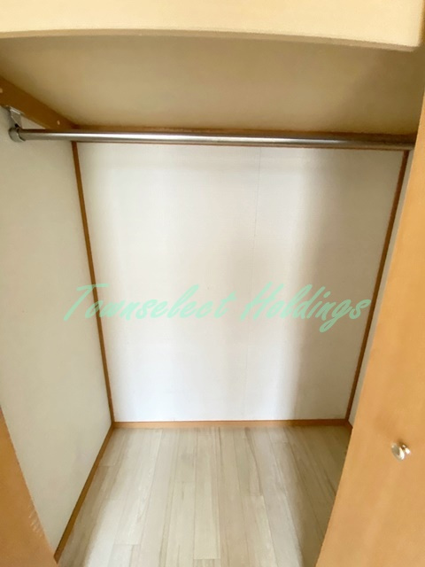 藤沢市鵠沼花沢町のアパートの収納
