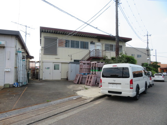 ふじみ野市駒林の倉庫