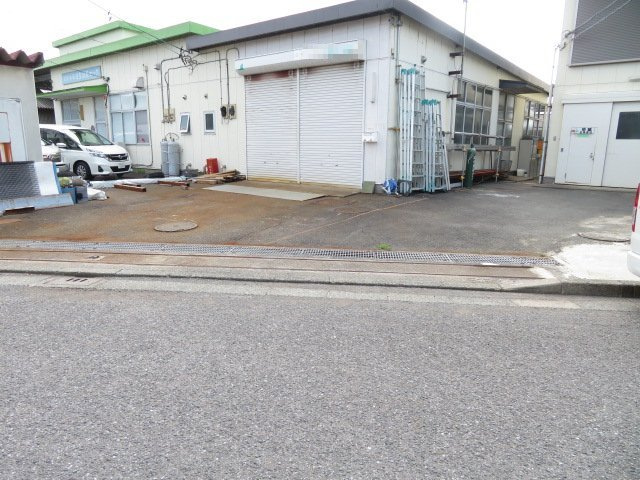 ふじみ野市駒林の倉庫