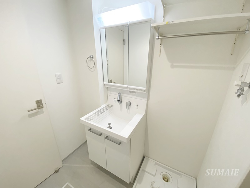robot home日進の独立洗面台|朝の身支度には欠かせない独立洗面化粧台☆