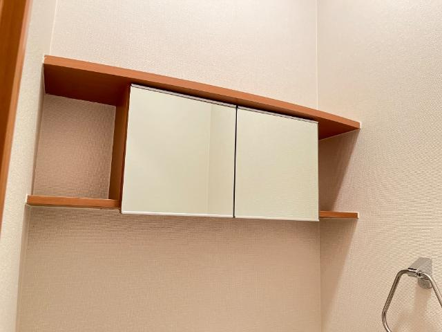 ルミナス・田鶴の収納|WC収納棚