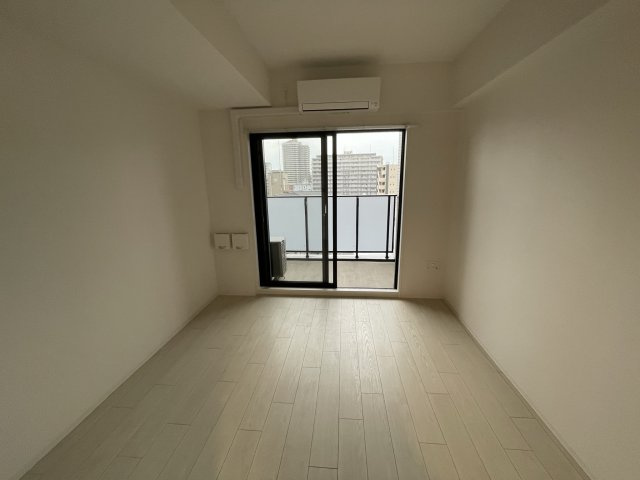 レジュールアッシュ桜宮リバーコートの居間・リビング|(参考)同マンション反転タイプ間取りの部屋写真
