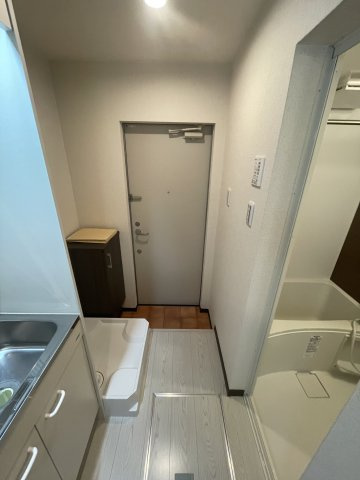 川崎市多摩区登戸のアパートの玄関