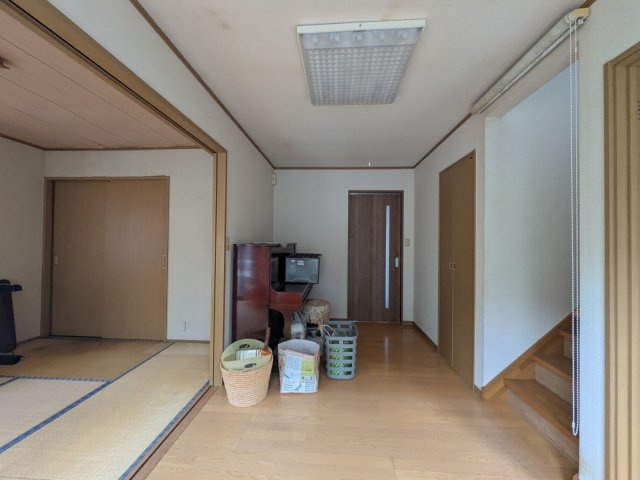 【中古物件】　常磐湯本町吹谷　一戸建ての居間・リビング