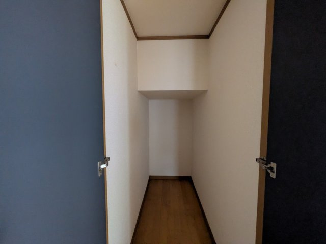 【中古物件】　常磐湯本町吹谷　一戸建ての収納|階段下収納