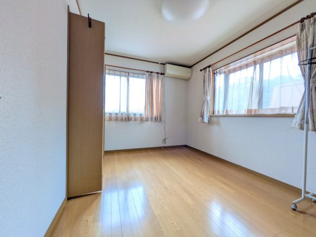 【中古物件】　常磐湯本町吹谷　一戸建ての洋室|2階北側洋室