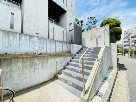 フォセット松戸・上本郷のエントランス