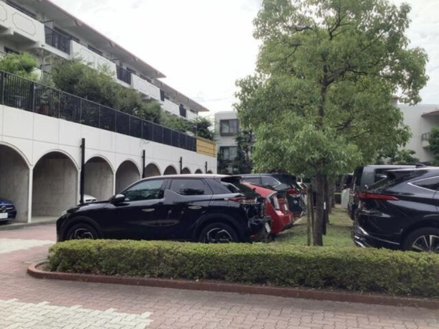 六甲高羽アーバンライフの外観|バイク置場・駐輪場　あり
