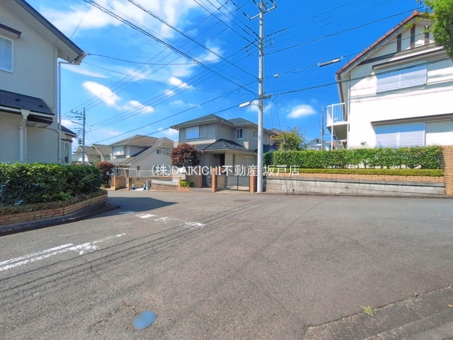 【前面道路含む現地写真】 | 日高市横手2丁目　中古戸建
