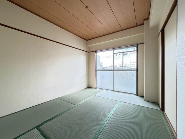 千里ハイツの内装