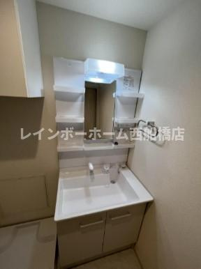 リーブルファイン船橋栄町の洗面所
