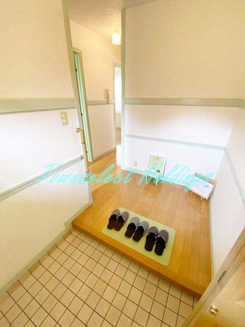 藤沢市鵠沼松が岡２丁目のテラスの玄関