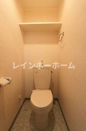 ラグジュアリーガーデン東松戸のトイレ|コンパクトで使いやすいトイレです