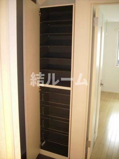 豊島区長崎６丁目のアパートの玄関