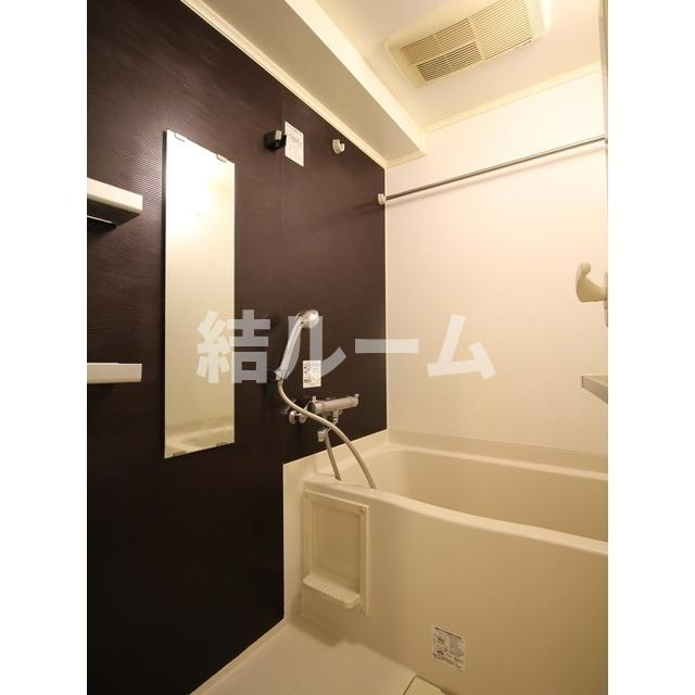 豊島区池袋４丁目の賃貸マンションの浴室