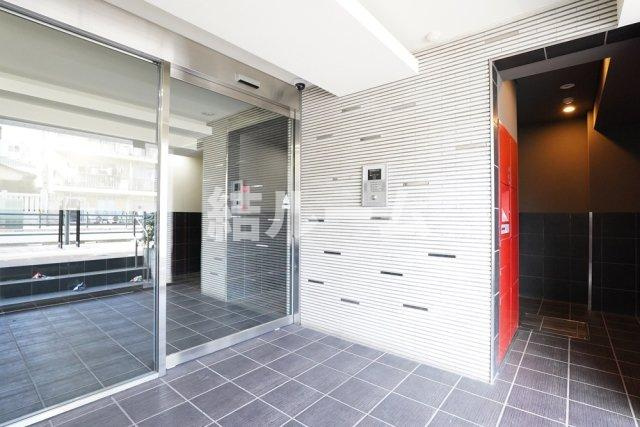 豊島区池袋３丁目の賃貸マンションのエントランス