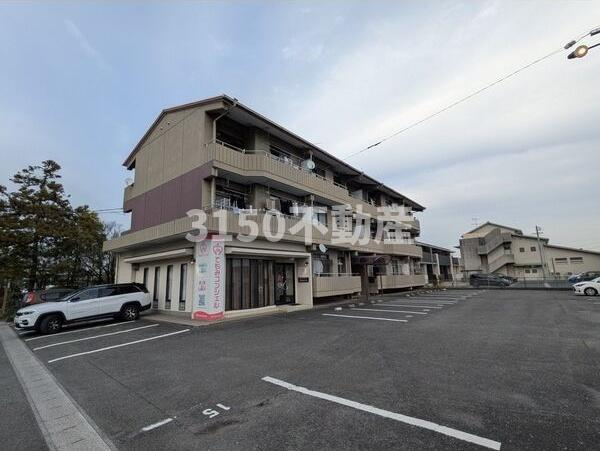 ラヴィエール笠松の外観