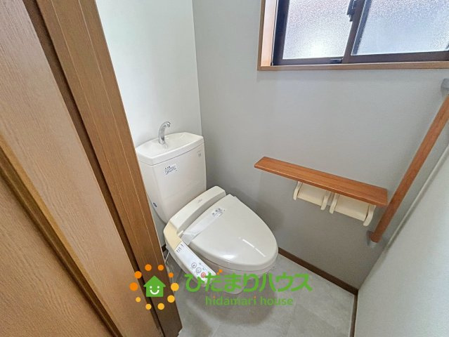 杉戸町倉松4丁目　中古一戸建てのトイレ