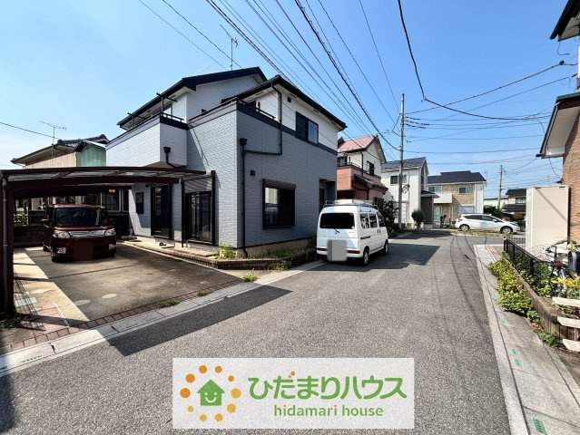 杉戸町倉松4丁目　中古一戸建ての前面道路含む現地写真|26/07/31　撮影