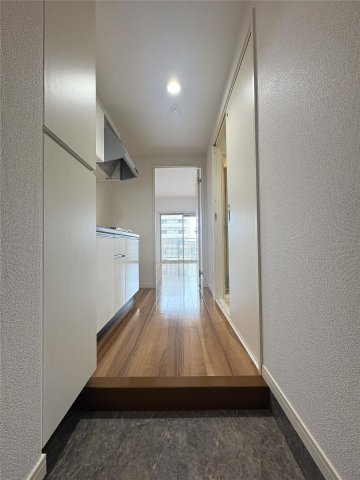 カーネリアン新屋敷の玄関