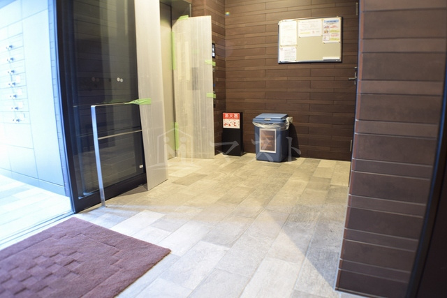 INOYA BLDG RESIDENCEの外観