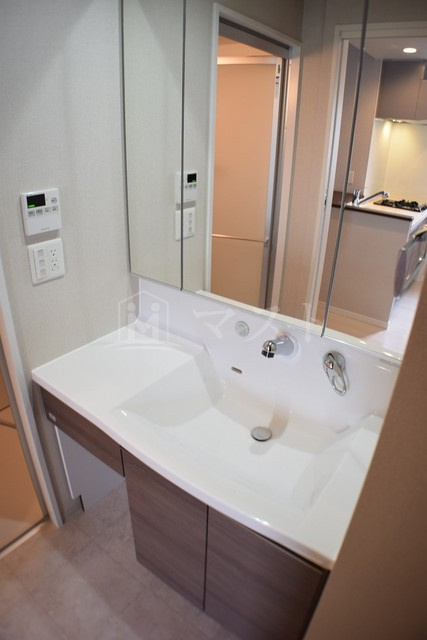 INOYA BLDG RESIDENCEの洗面所