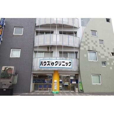 ハウズプラザ（医療棟）のエントランス