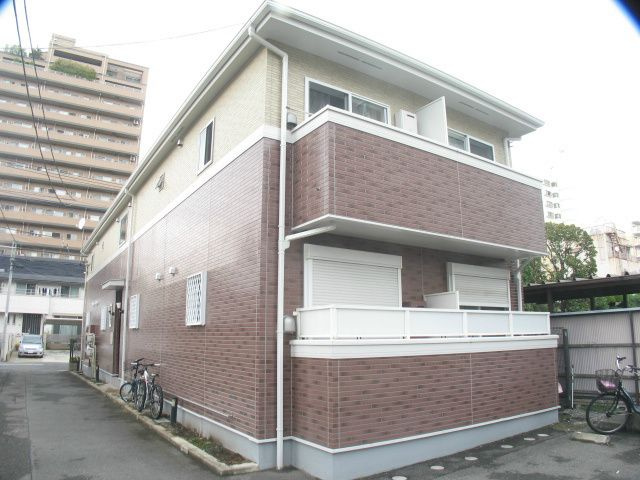 クレセントの外観