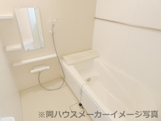 プリムヴェール聖蹟桜ヶ丘の浴室|■同ハウスメーカー施工の別部屋写真です■