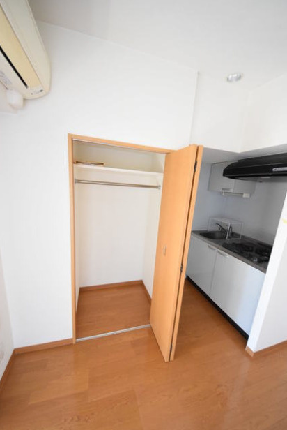 松戸市東松戸３丁目の賃貸マンションの収納