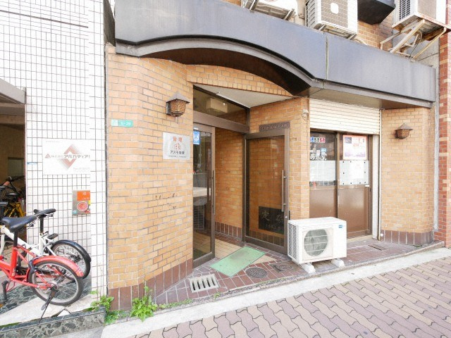 シティーアーク日本橋のエントランス