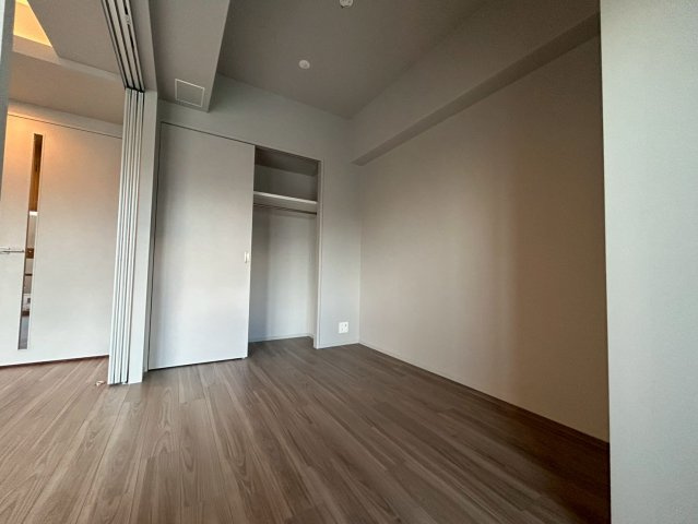 S-RESIDENCE福島diverseの洋室