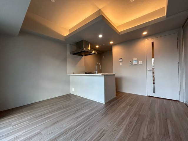 S-RESIDENCE福島diverseの居間・リビング