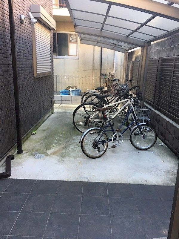 パーシモンフォレスト45の駐車場|駐輪場