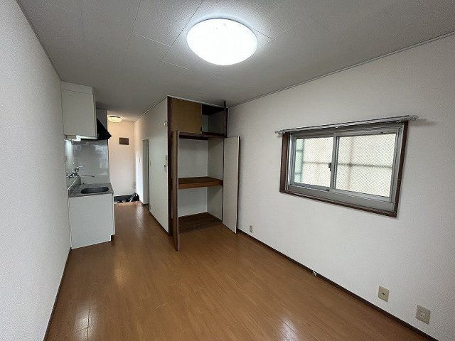 上野アパートメントの内装