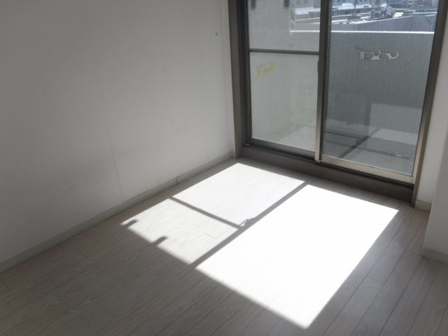ガーラ武蔵小杉の洋室|他のお部屋の参考写真となります。