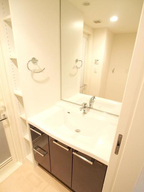 ＭＦＰＲ目黒タワーの洗面所|※写真は同タイプ住戸です。