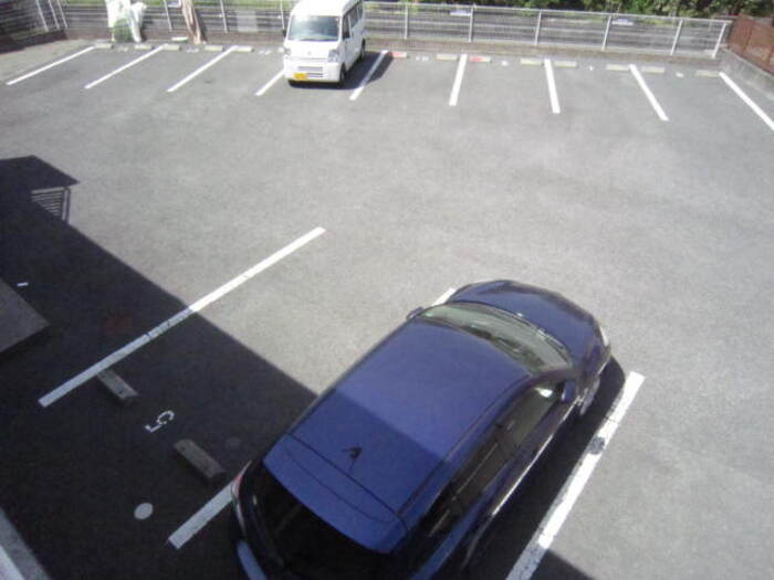 セジュール　ココペリの駐車場